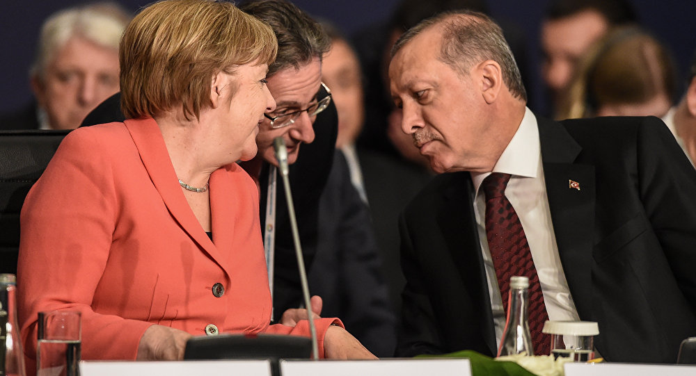 Ангела Меркель и Реджеп Эрдоган на Всемирном гуманитарном саммите