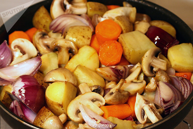 Курица с осенними овощами